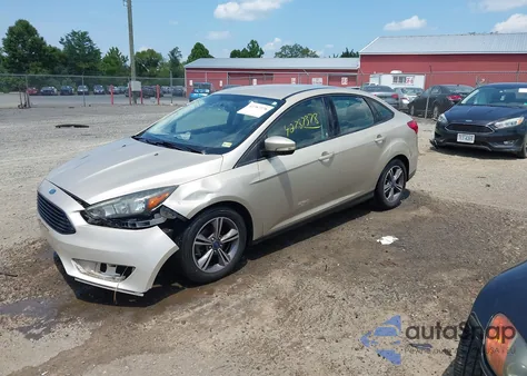 2017 Ford Focus Se z USA, uszkodzony, nr VIN 1FADP3FE2HL309728